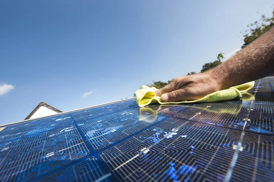 Professional Solar Panel Washing